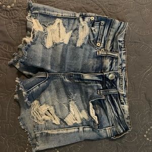 American Eagle  Size: 2 (US)